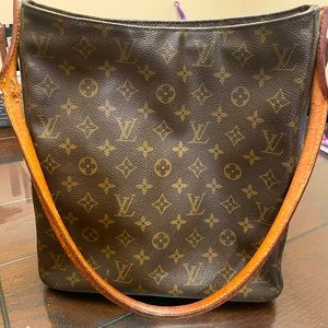 Louis Vuitton Monogram shoulder bag